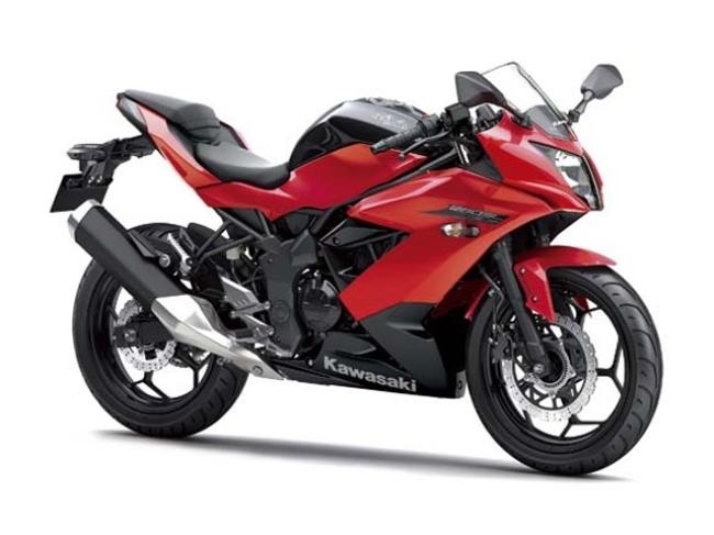 Kawasaki ninja 250r on sale vs 250sl