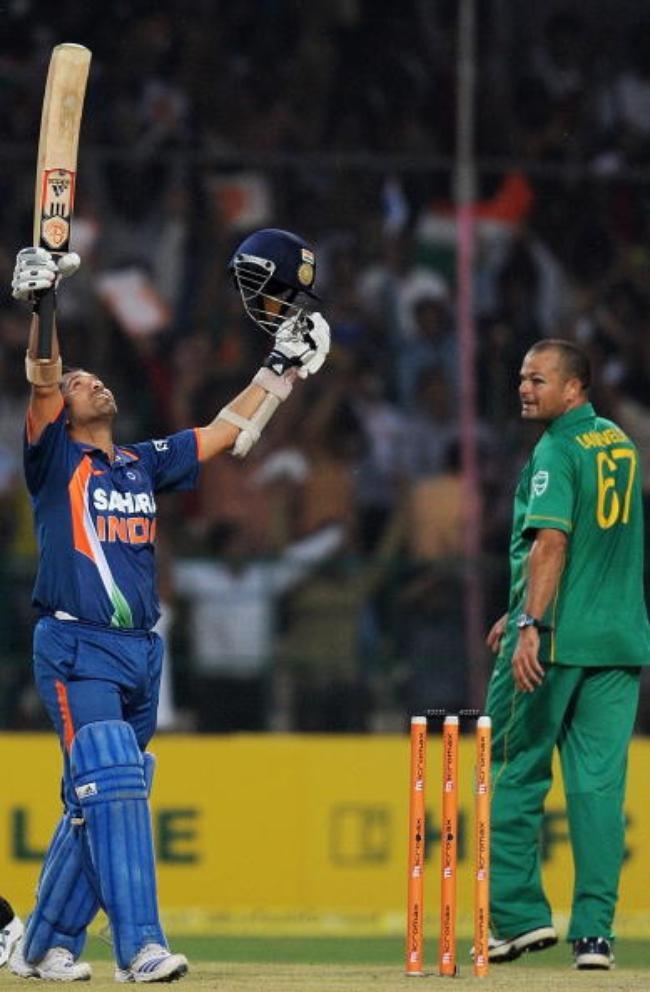Feb 24 2010 Sachin Scores 200 In Odis Feb 24 2010 Sachin Scores 200 In Odis
