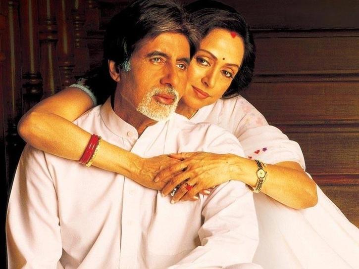 Desi Dad Shares Baghban-related WhatsApp Status After An Argument With Son, Internet Is ROFL