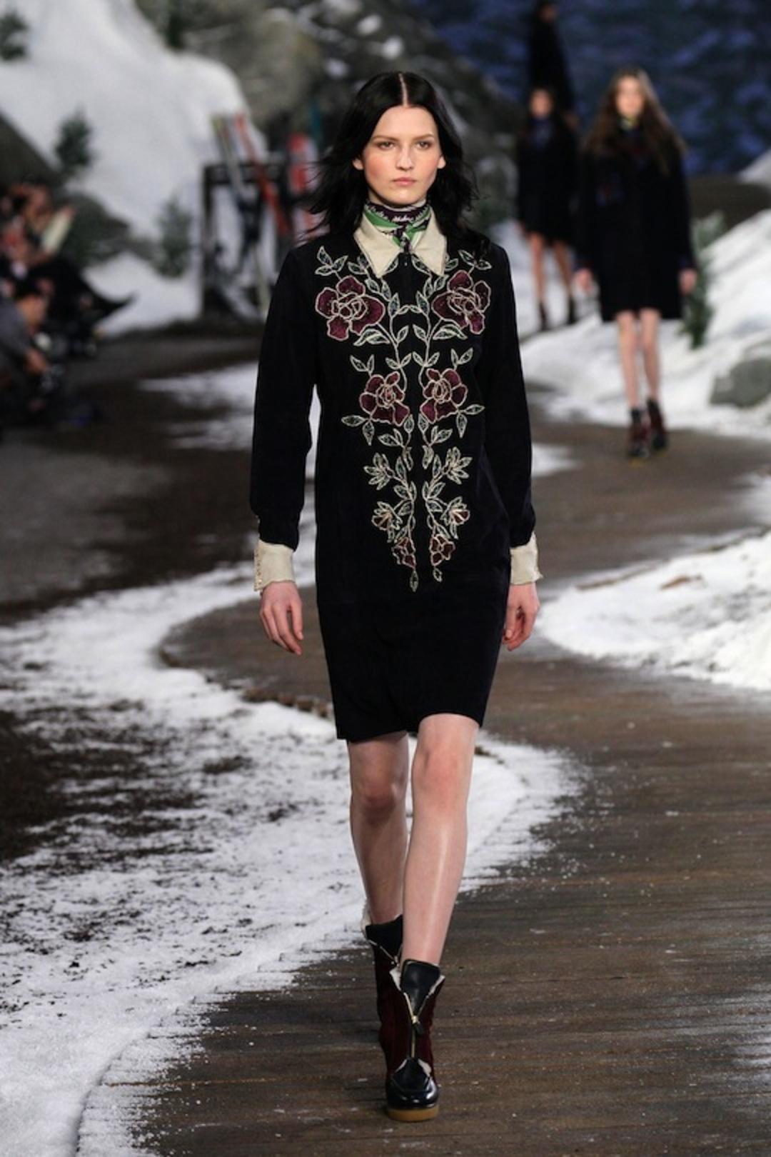 Tommy Hilfiger Fall Winter 2014 Tommy hilfiger rtw fall 2014. indiatimes com