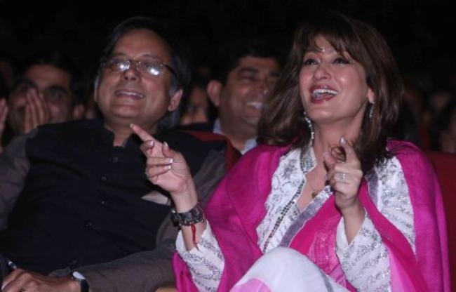 Sunanda Pushkar, Shashi In Happier Times