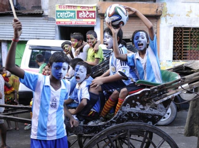 Indian Fans Enjoy FIFA Soccer World Cup Indian Fans Enjoy FIFA Soccer World Cup