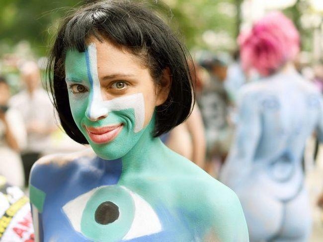 Naked Body Painting In New York   1402521 1419434147 