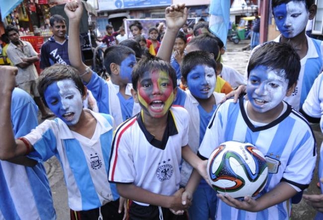 Indian Fans Enjoy FIFA Soccer World Cup Indian Fans Enjoy FIFA Soccer World Cup
