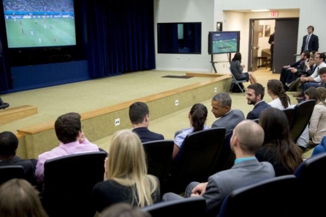 President Obama Watches The U.S. Play Belgium In World Cup Action President Obama Watches The U.S. Play Belgium In World Cup Action