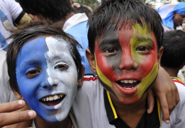 Indian Fans Enjoy FIFA Soccer World Cup Indian Fans Enjoy FIFA Soccer World Cup