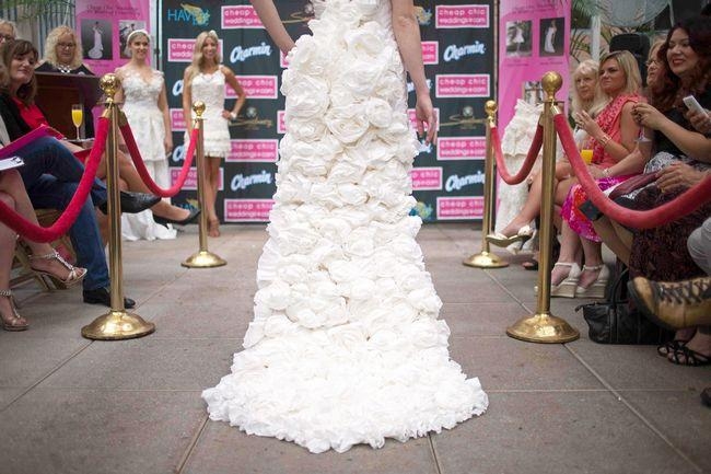 Pics Toilet Paper Wedding Dress Contest