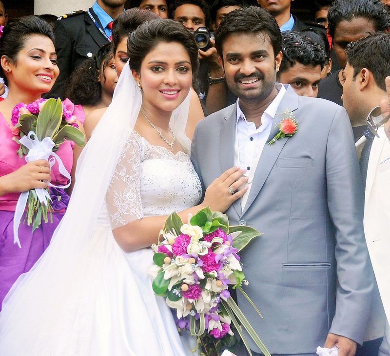 Amala Paul marries AL Vijay.