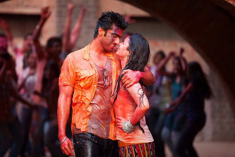 64 Koleksi Romantic Couple Holi Wallpaper HD