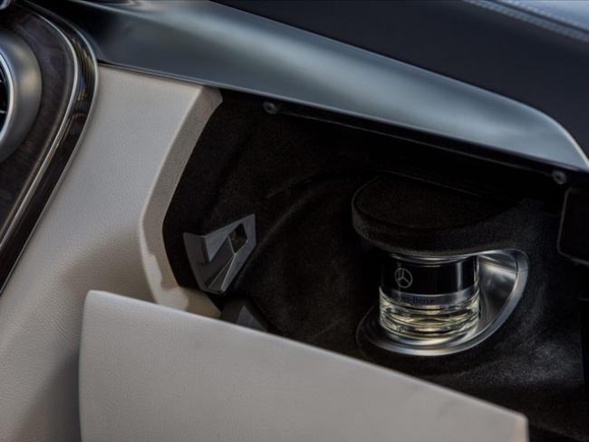 2015 Mercedes-Benz C-Class 2015 Mercedes-Benz C-Class