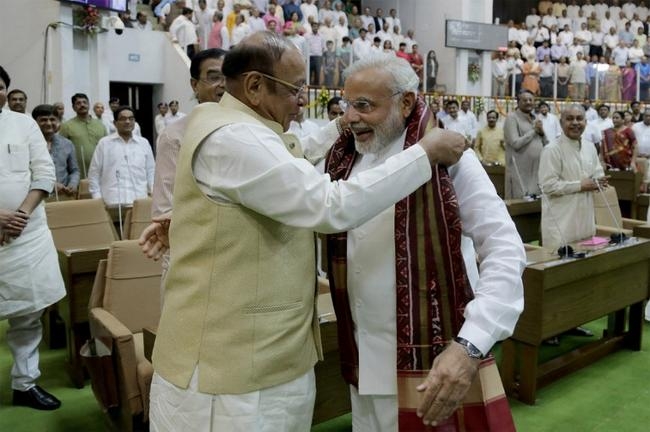 Shankersinh Waghela And Narendra Modi Shankersinh Waghela And Narendra Modi