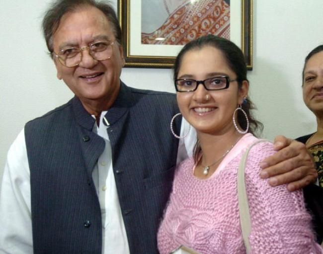 Mirza With The Then Union Sports Minister Sunil Dutt Mirza With The Then Union Sports Minister Sunil Dutt