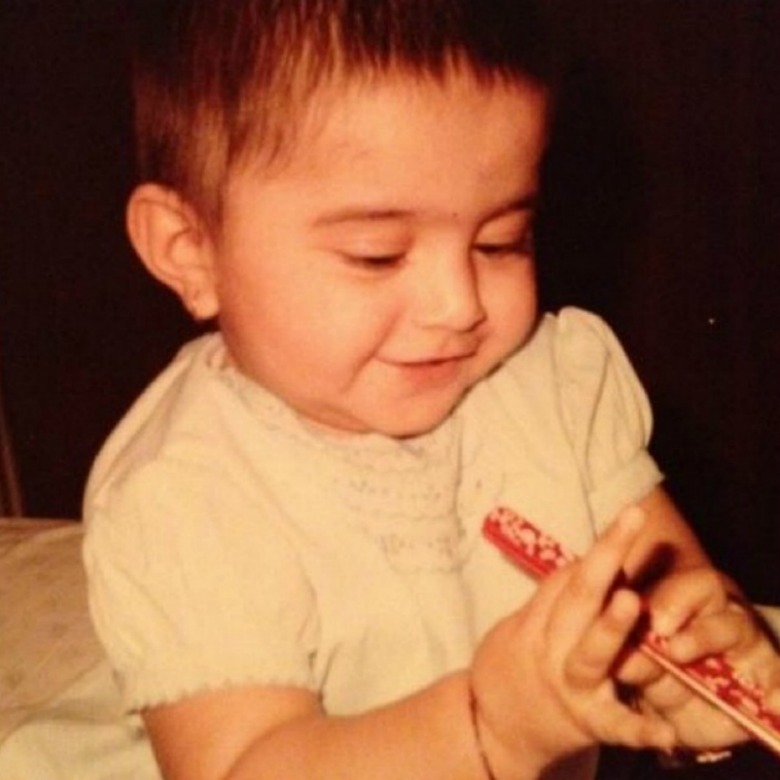 10 Pictures To Prove Sonam Kapoor Went From A Cute Kid To Fashionista!