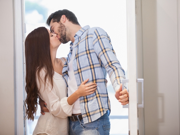 7 Strange But Interesting Facts About Romantic Relationships Healthy