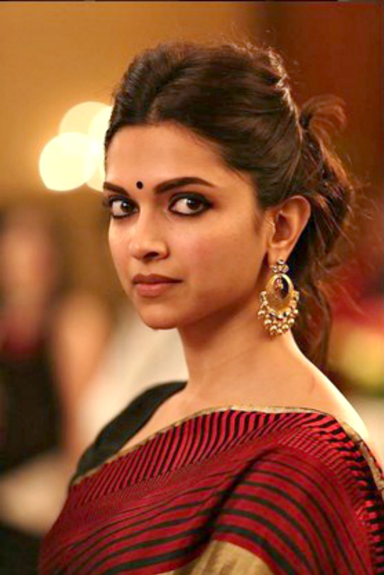 You Have To Check Out Deepika Padukone's Delhi-Girl Look In 'Piku'!
