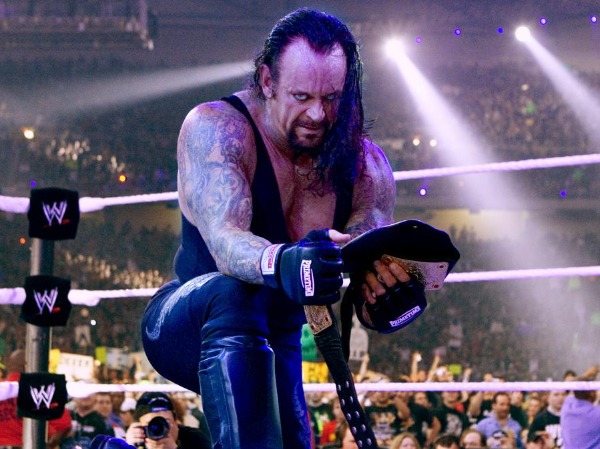 30 Years Of The Deadman: The Undertaker To Receive A Final Farewell At ...