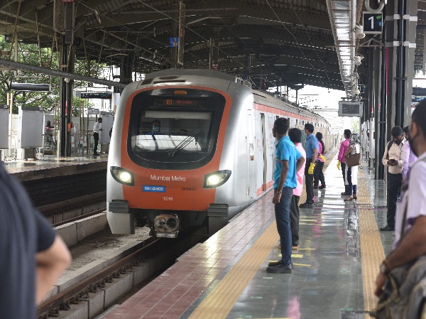 After Nearly 7-Months Of Closure Mumbai Metro Resumes With Strict ...