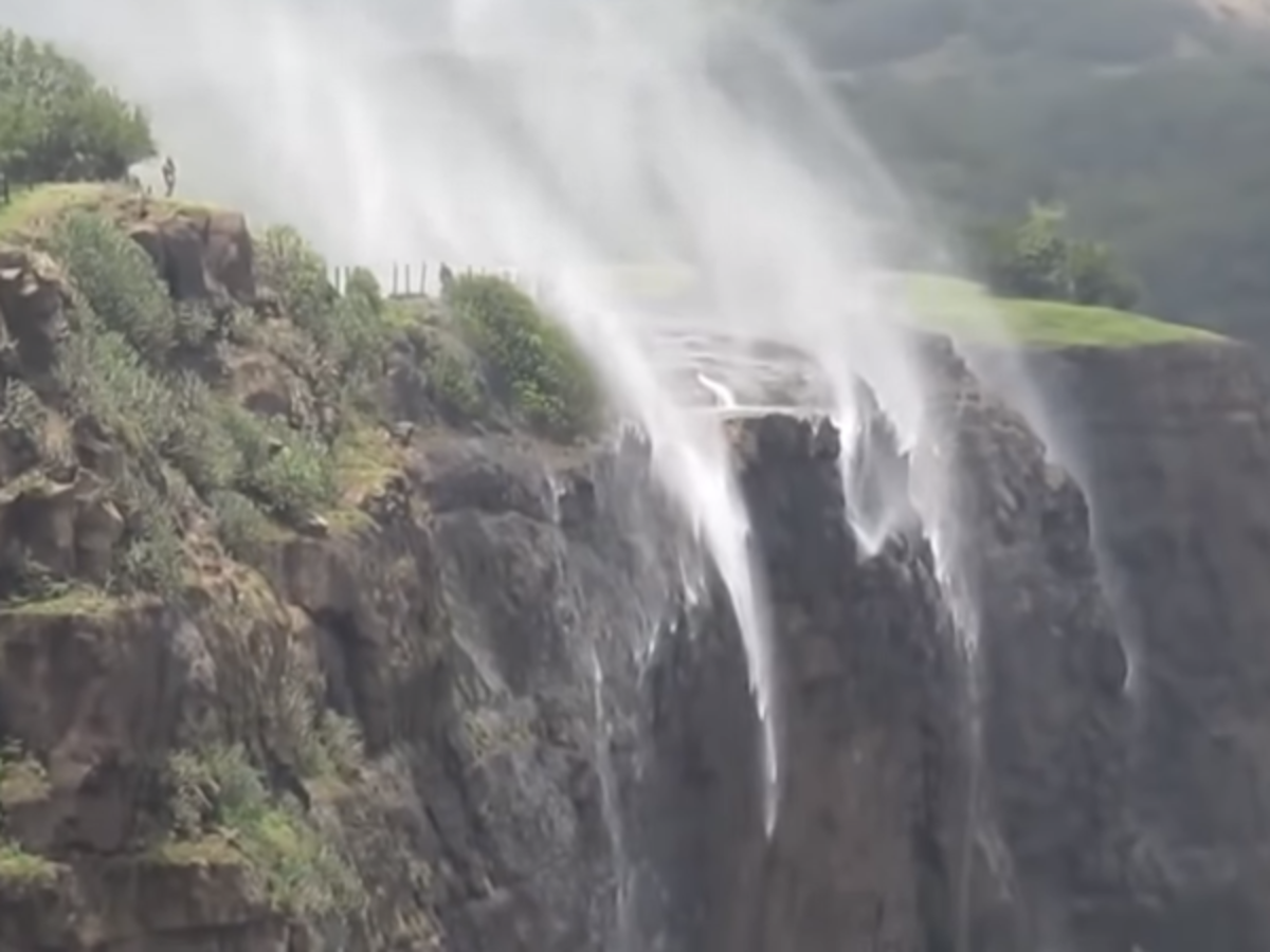 Reverse Waterfall, Lonavala
