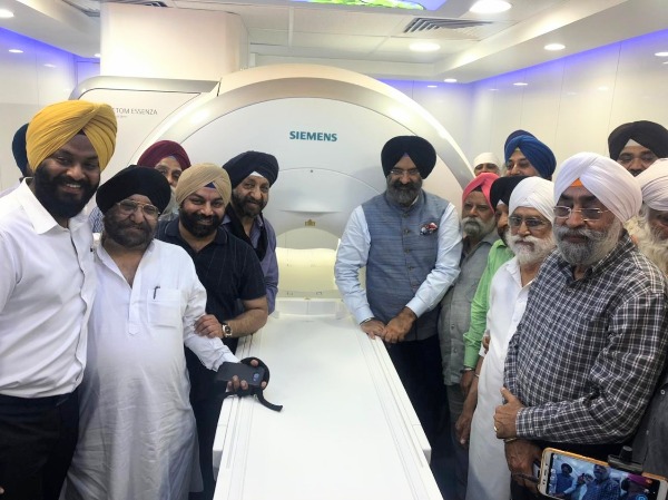 Mri Scan At ₹50 India S Cheapest Diagnostic Facility Starts In Delhi S Gurudwara Bangla Sahib