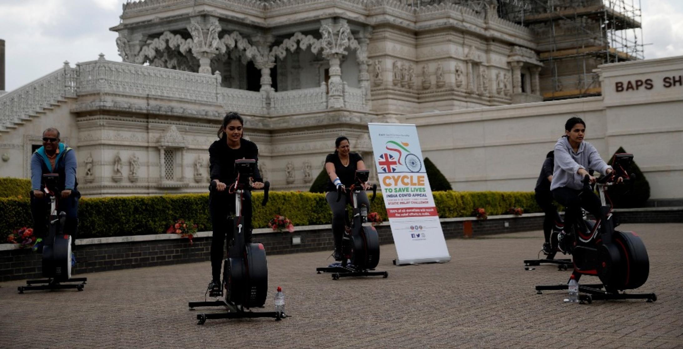 Indian origins in uk raised funds to help india
