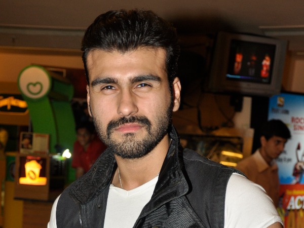 Arya Babbar
