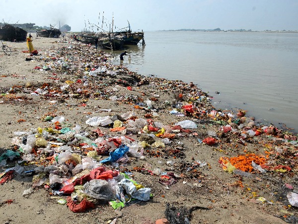 After Durga Puja Idol Immersions, This Is How Horrible The Rivers Looks ...