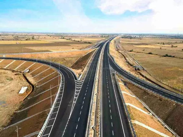 Bundelkhand Expressway is inaugurated today | Twitter