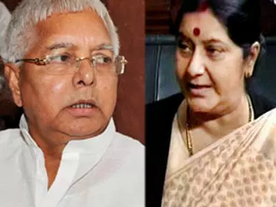 Cong got ‘mota maal’ from Reddy brothers too: Sushma