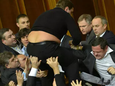 Brawl in Ukrainian parliament
