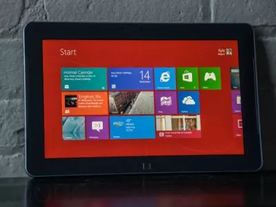 Samsung ATIV Smart PC 500T Windows 8 Tablet