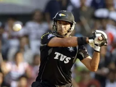 Pune Warriors likely to get Yuvraj's replacement?