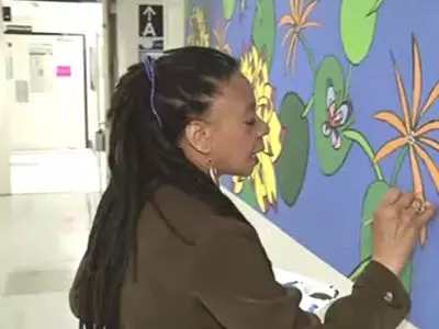 New York hospital takes art as payment