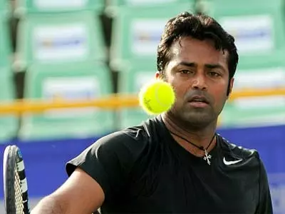 I am here to play sport not politics: Leander Paes