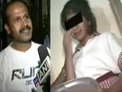 Mysore: Girl scores poor marks, father forces to beg