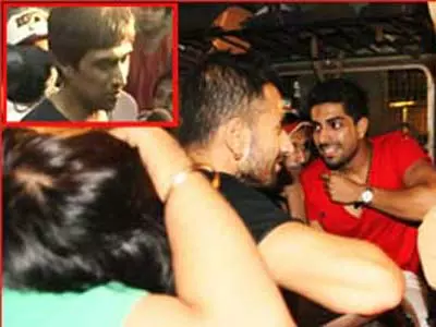 Mumbai: Rave party busted, 2 IPL players detained