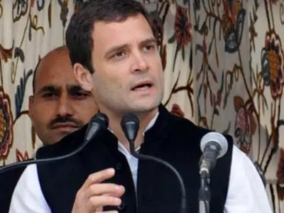 Rahul Gandhi equates FDI with Kargil war, Shiv Sena slams