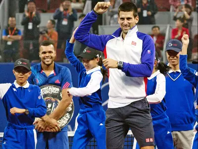 Novak Djokovic Dances Gangnam Style