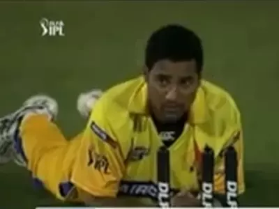 WTF Moments! Funniest Cricket Slips