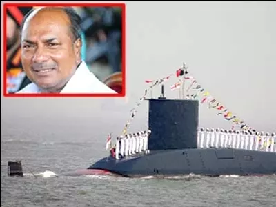 Fire-ravaged Indian Navy submarine sinks, Antony confirms deaths