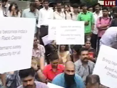 Journos Protest Over Gang-Rape In Mumbai