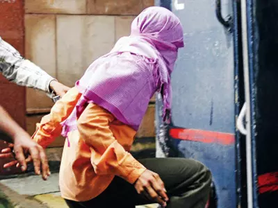 Delhi rape: 'Juvenile Should Be Hanged'