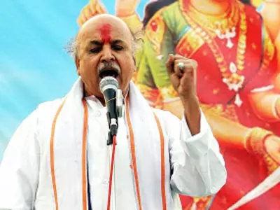 Praveen Togadia booked for 'hate speech' in Maharashtra