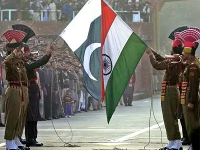 Pakistan agrees to the flag meeting with India