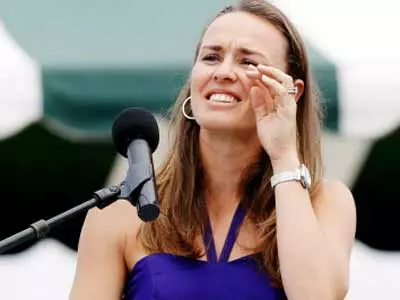 Martina Hingis inducted into International Tennis Hall of Fame