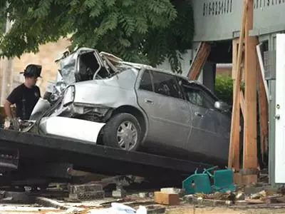 Kansas City: SUV crashes into day care, 4 hurt