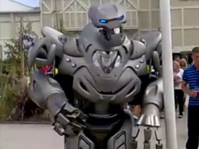 Titan the Robot