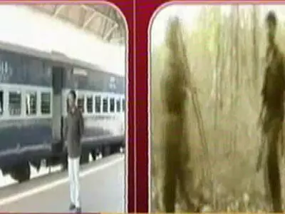 Maoists attack train