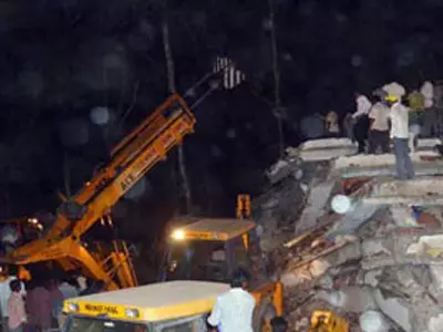 Thane Building Collapse