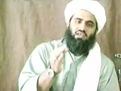 Osama bin Laden's son-in-law held, taken to US