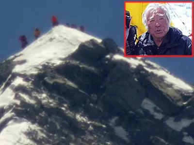 Japanese climber, 80, becomes oldest atop Mount Everest